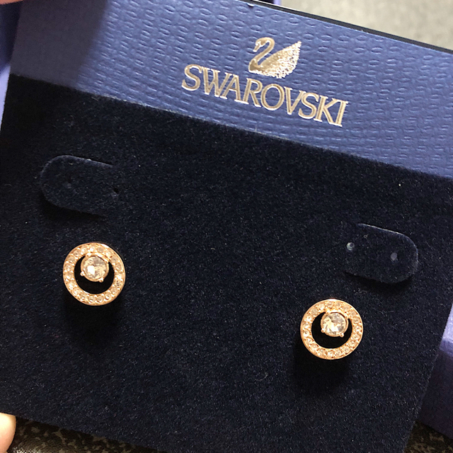 SWAROVSKI(スワロフスキー)の値下げ中！SWAROVSKI ピアス レディースのアクセサリー(ピアス)の商品写真