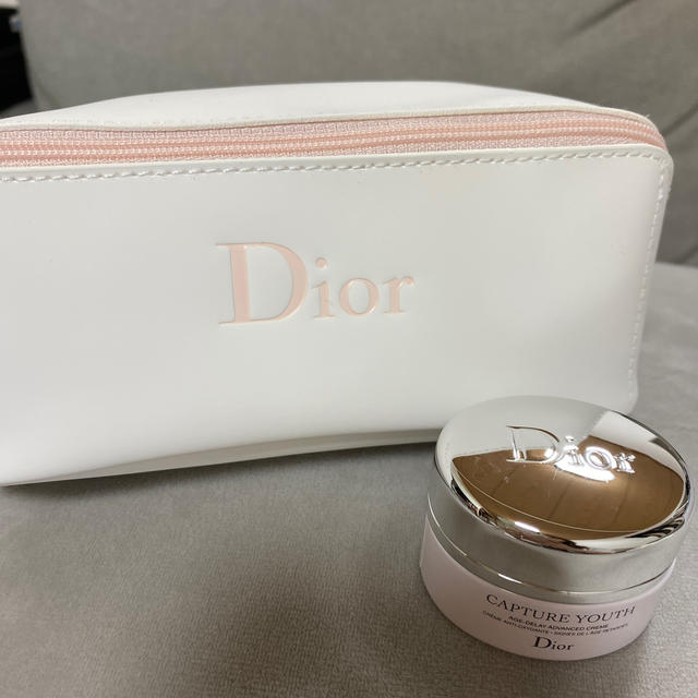 Dior(ディオール)のみっく様✨ディオール♪カプチュールユースクリーム&ポーチ コスメ/美容のスキンケア/基礎化粧品(フェイスクリーム)の商品写真