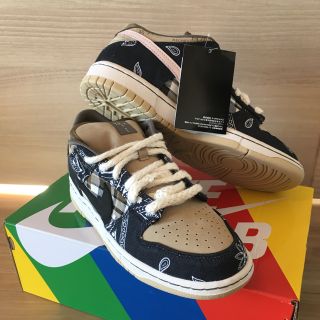 ナイキ(NIKE)のNIKE SB DUNK LOW × Travis Scott (スニーカー)