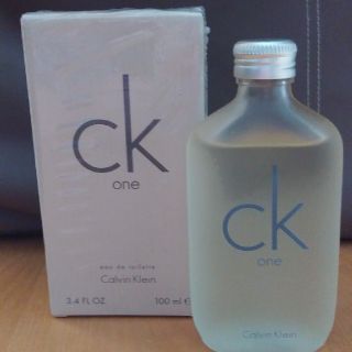 シーケーカルバンクライン(ck Calvin Klein)のck oneオードトワレ(ユニセックス)