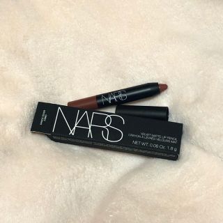 ナーズ(NARS)のNARS ベルベットマットリップペンシル  #2496（ローズブラウン）(口紅)