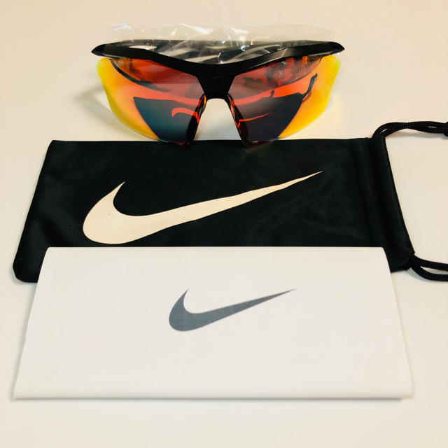 NIKE(ナイキ)のNIKE ナイキ ヴェイパーウィング サングラス 新品 メンズのファッション小物(サングラス/メガネ)の商品写真