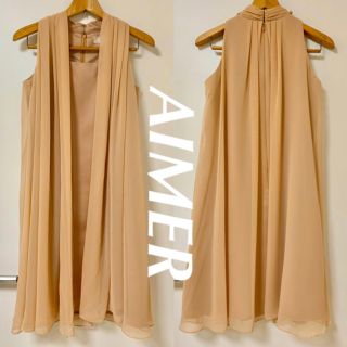 エメ(AIMER)の《美品》結婚式ドレス　ピンクベージュ(ミディアムドレス)