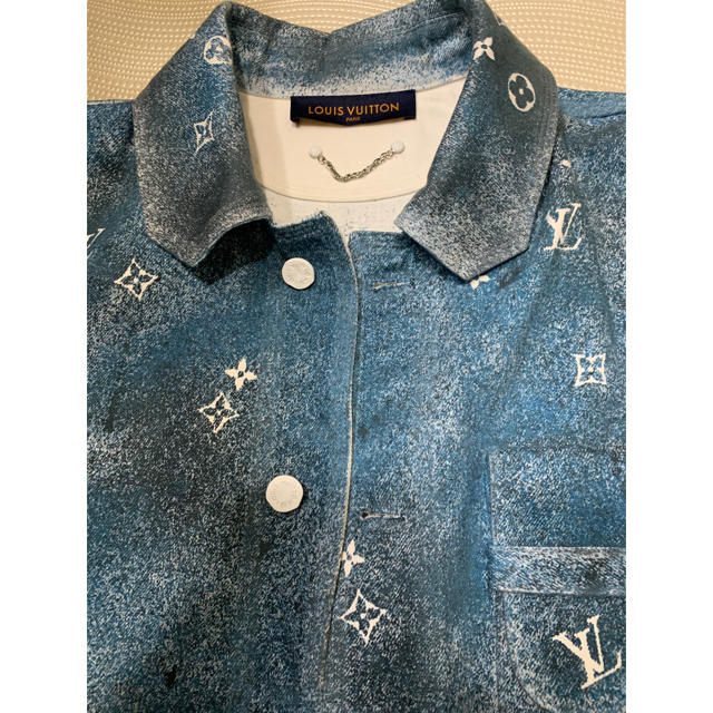 LOUIS VUITTON(ルイヴィトン)のルイヴィトン　モノグラム　ワークウエアシャツ　デニム メンズのジャケット/アウター(Gジャン/デニムジャケット)の商品写真