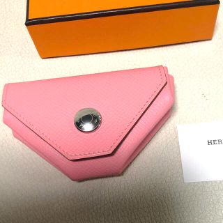 エルメス(Hermes)の新品　エルメス  国内購入　ルヴァンキャトル　ヴェルソ　ローズコンフェッティ(コインケース)