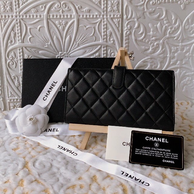 CHANEL(シャネル)のCHANEL 正規品 極美品 マトラッセ 長財布 ブラック レディースのファッション小物(財布)の商品写真