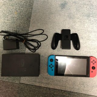 ニンテンドースイッチ(Nintendo Switch)のかずき様専用　任天堂Switch本体　箱なしプラス収納ケース(家庭用ゲーム機本体)