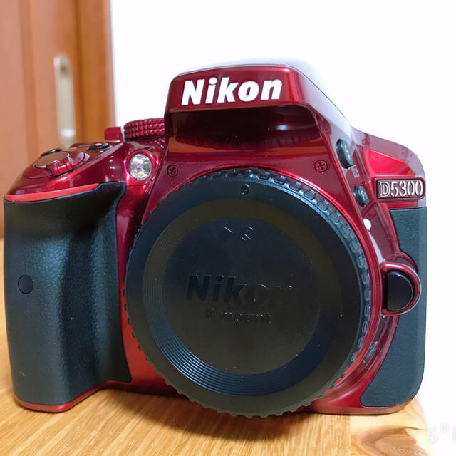 最終値下げ！美品Nikon D5300 ダブルズームキット2 レッド