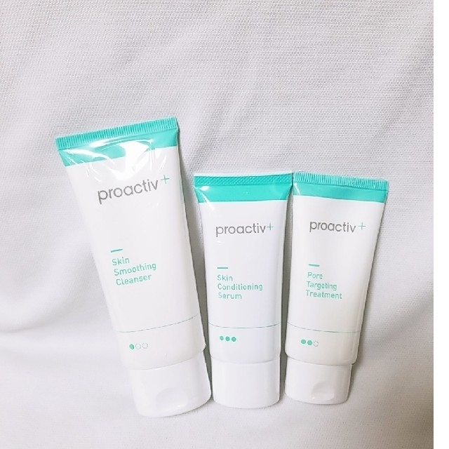 proactiv(プロアクティブ)のプロアクティブ♡洗顔♡クリーム♡美容液 コスメ/美容のキット/セット(サンプル/トライアルキット)の商品写真