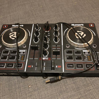 DJ Numark(DJミキサー)