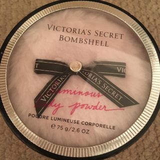 ヴィクトリアズシークレット(Victoria's Secret)のヴィクトリアシークレット新品パウダー(その他)