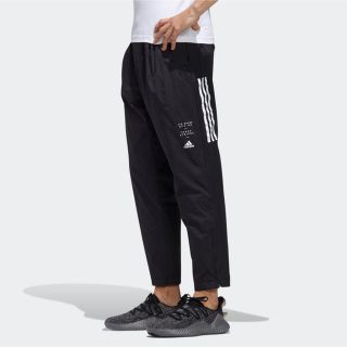 アディダス(adidas)のadidas 新品タグ付き　パンツ　ズボン！(ワークパンツ/カーゴパンツ)