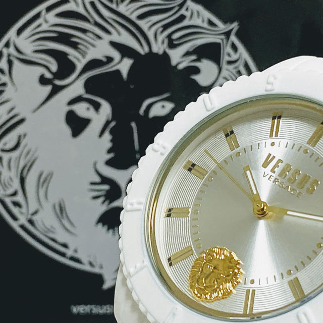 ◆激レア◆世界限定品◆新品 高級VERSUS VERSACE 腕時計 ホワイト 腕時計(アナログ)