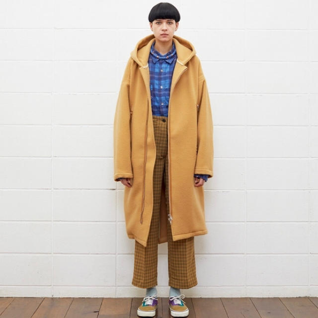 【美品】UNUSED アンユーズド　19AW フーデッドコート　キャメル