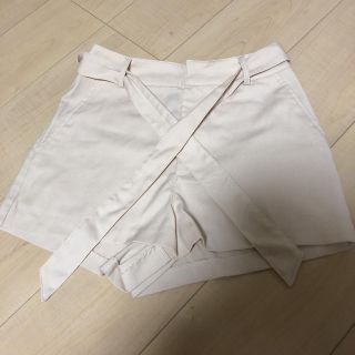 エイチアンドエム(H&M)のショートパンツ(ショートパンツ)