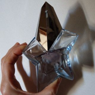 ティエリーミュグレー(Thierry Mugler)のテュエリーミュグレー 　エンジェル(香水(女性用))