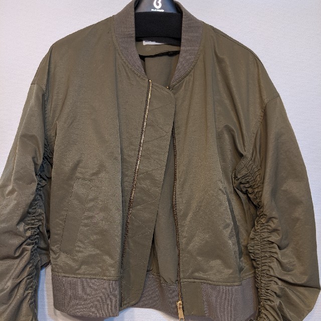 Andemiu(アンデミュウ)のアンデミュウ　ブルゾン レディースのジャケット/アウター(ブルゾン)の商品写真