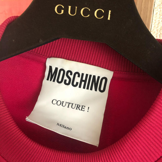 MOSCHINO プルオーバー 赤 ベアーニット