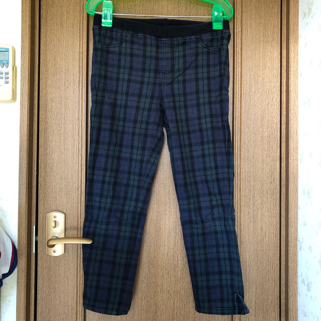しまむら(シマムラ)のグリーンチェック　ブラックウォッチ　アンクルパンツ レディースのパンツ(カジュアルパンツ)の商品写真