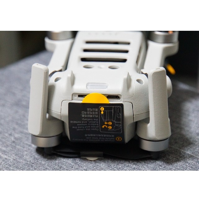 【tetsu-drone様専用】新品・未使用 DJI Mavic Mini 本体 エンタメ/ホビーのおもちゃ/ぬいぐるみ(トイラジコン)の商品写真