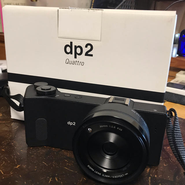 SIGMA シグマ dp2 Quattro カメラ