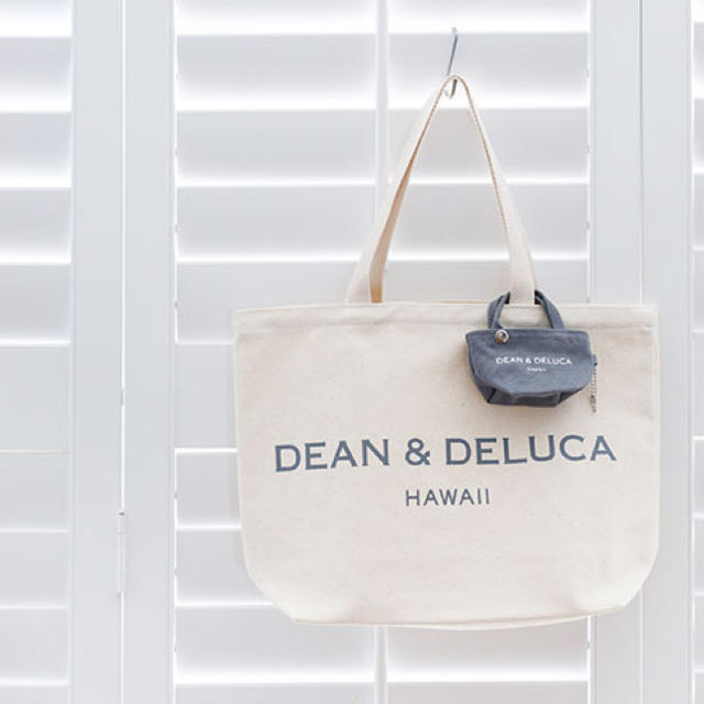 DEAN & DELUCA(ディーンアンドデルーカ)のDEAN&DELUCA ハワイ限定 レディースのバッグ(トートバッグ)の商品写真