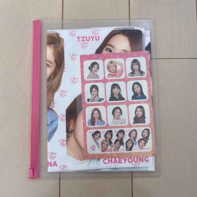 Waste(twice)(ウェストトゥワイス)のTWICE twice スローガン エンタメ/ホビーのCD(K-POP/アジア)の商品写真