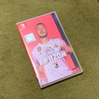 ニンテンドースイッチ(Nintendo Switch)のニンテンドースイッチ用　FIFA20 中古(携帯用ゲームソフト)