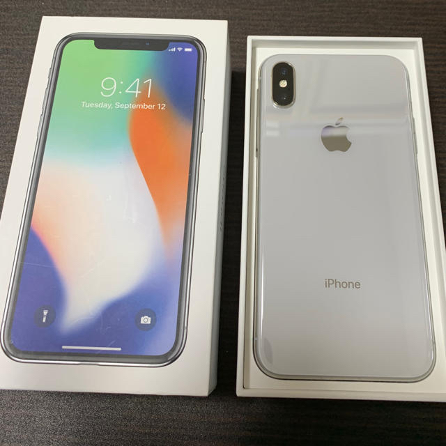 iPhone(アイフォーン)の⚠️kokoroさん専用⚠️iPhonex silver64GB SIMフリー スマホ/家電/カメラのスマートフォン/携帯電話(スマートフォン本体)の商品写真