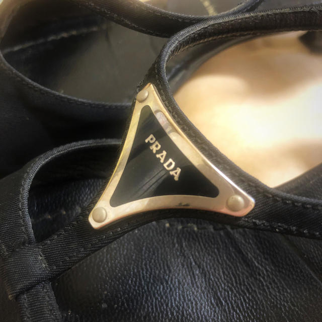 PRADA(プラダ)のPRADAサンダル　サイズ36(23cm) レディースの靴/シューズ(サンダル)の商品写真