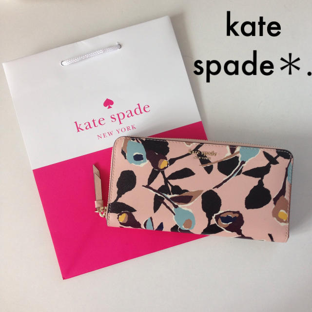 未使用＊kate spade＊大人ピンク＊革製＊長財布