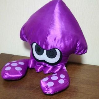 ニンテンドウ(任天堂)の値下げ❗非売品☆スプラトゥーンインクリングダイカットクッションパープル☆(キャラクターグッズ)