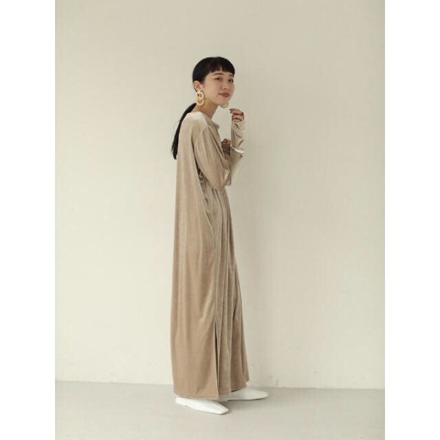 TODAYFUL(トゥデイフル)のTODAYFUL Velour Slit Dress レディースのワンピース(ロングワンピース/マキシワンピース)の商品写真