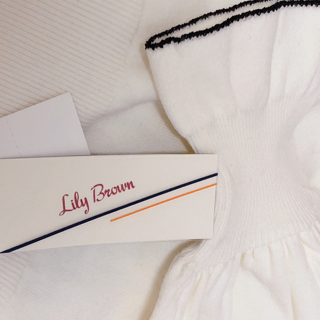 Lily Brown(リリーブラウン)のLily Brown❤︎配色フリルトップス レディースのトップス(ニット/セーター)の商品写真