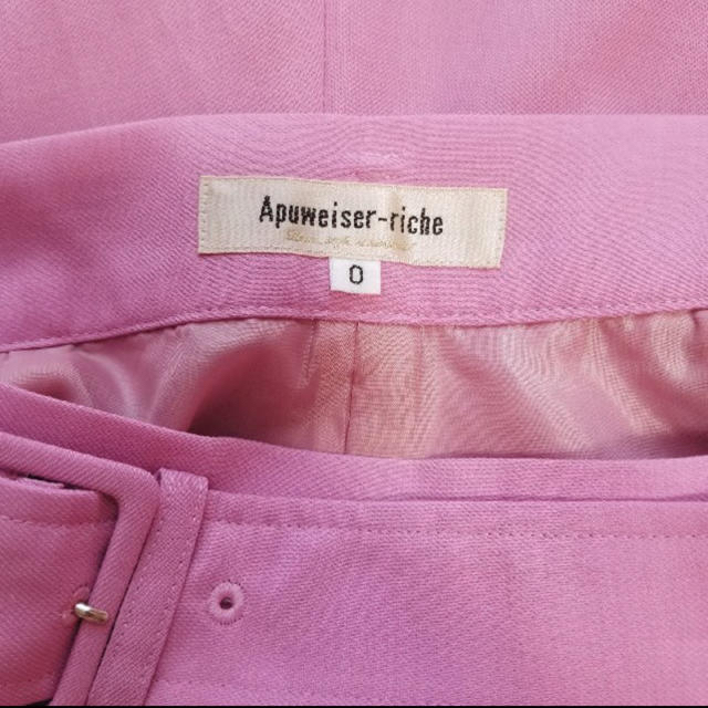 Apuweiser-riche(アプワイザーリッシェ)のフレアスカート レディースのスカート(ひざ丈スカート)の商品写真