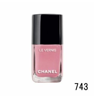 シャネル(CHANEL)のCHANEL ヴェルニ 新作 743(マニキュア)