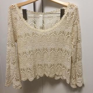 カリテ(qualite)のQualite 花刺繍カットソー(シャツ/ブラウス(長袖/七分))