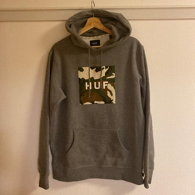 HUF(ハフ)のHUF パーカー　Ｍサイズ メンズのトップス(パーカー)の商品写真