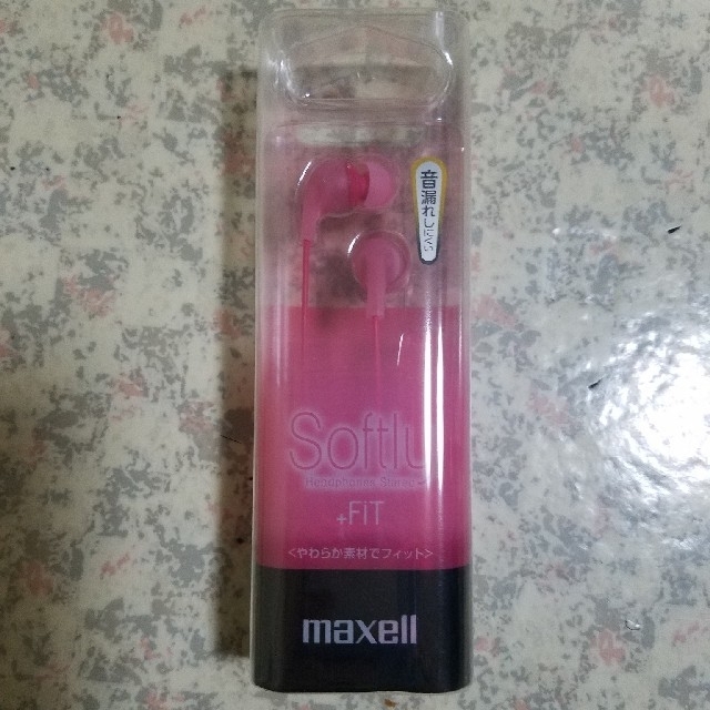 maxell(マクセル)の日立maxell　イヤホン スマホ/家電/カメラのオーディオ機器(ヘッドフォン/イヤフォン)の商品写真