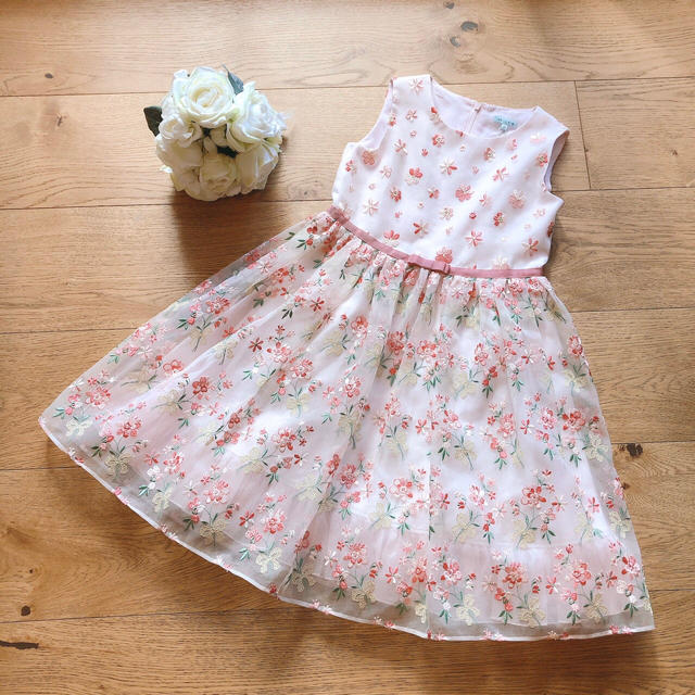 キッズ服女の子用(90cm~)新品 トッカ ピオニーブーケ ワンピース 120-130 刺繍 花