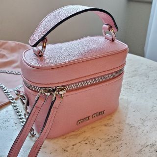 バニティ【値下げしました】【未使用】【MIU MIU】ミュウミュウ バッグ