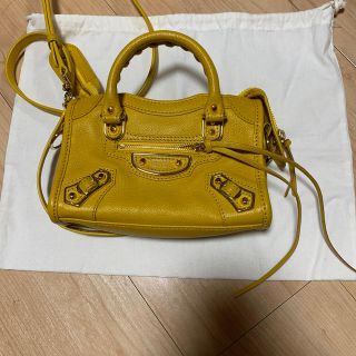 BALENCIAGA(ショルダーバッグ ・ イエロー/黄色系)のフリマ BALENCIAGA(ショルダーバッグ ・ イエロー/黄色系)のフリマ