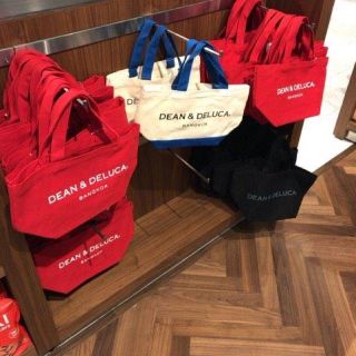 ディーンアンドデルーカ(DEAN & DELUCA)のディーン＆デルーカ Sサイズトートバッグ レッド★新品未使用品(トートバッグ)