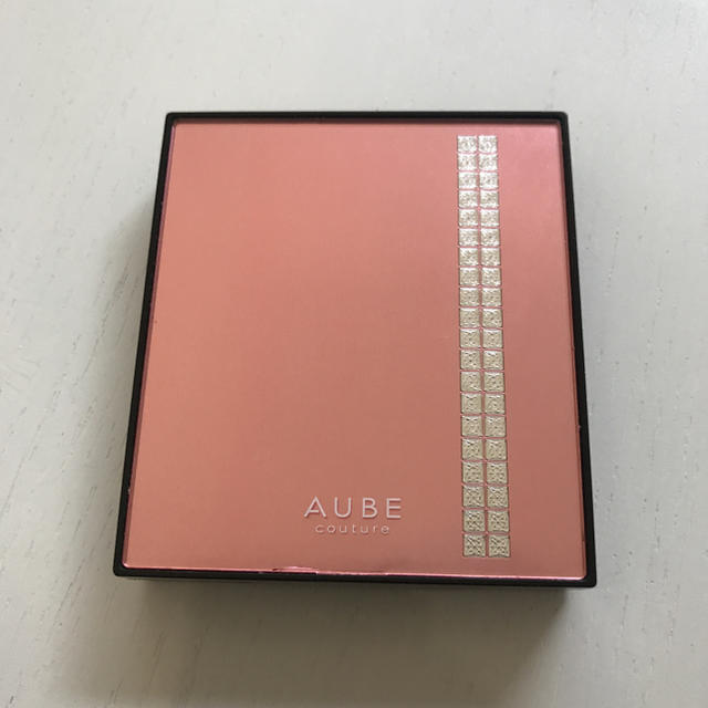 AUBE couture(オーブクチュール)のオーブクチュール　563 アイシャドウ コスメ/美容のベースメイク/化粧品(アイシャドウ)の商品写真