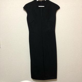 ザラ(ZARA)のZARA★オケージョンワンピース(ミディアムドレス)