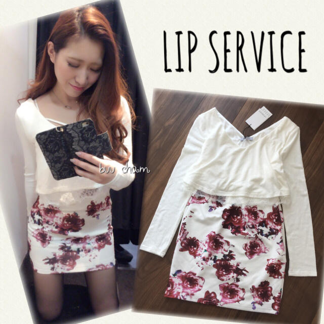 LIP SERVICE(リップサービス)のLIP SERVICE♡フラワーコンビワンピース レディースのワンピース(ミニワンピース)の商品写真