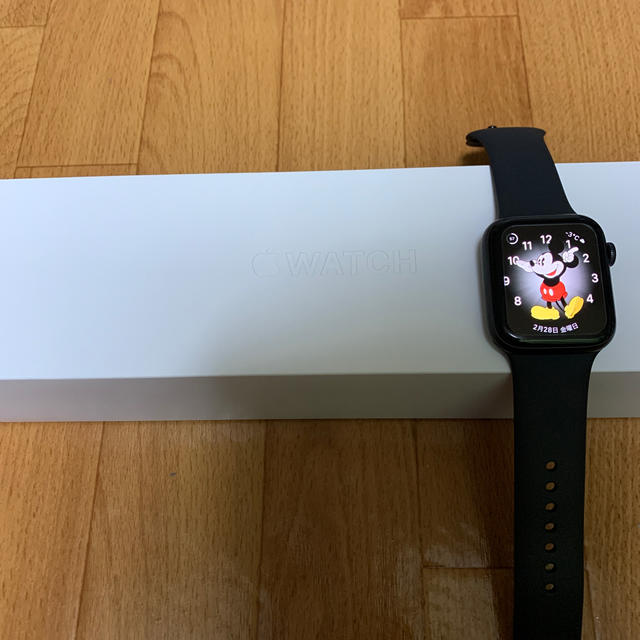 Apple Watch セルラーモデル 44mm 大流行中！