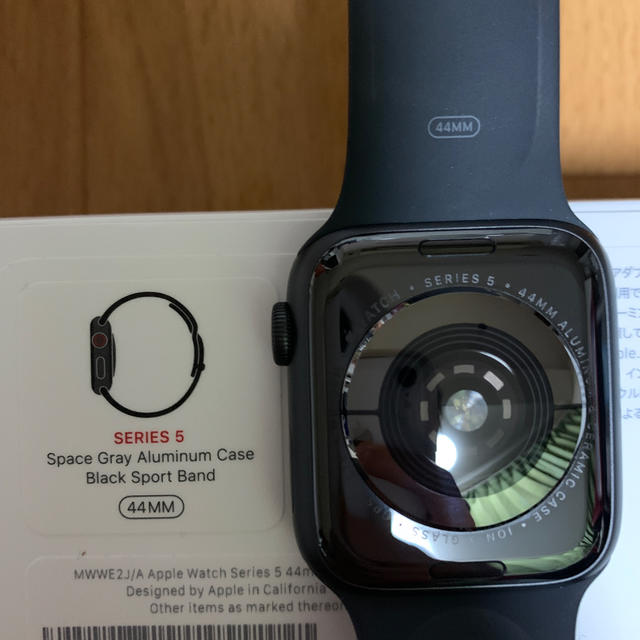 Apple Watch(アップルウォッチ)のApple Watch 5 セルラーモデル　44mm スマホ/家電/カメラのスマホアクセサリー(その他)の商品写真