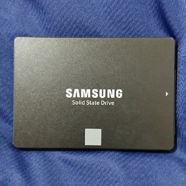 Samsung  内蔵 SSD 1TB