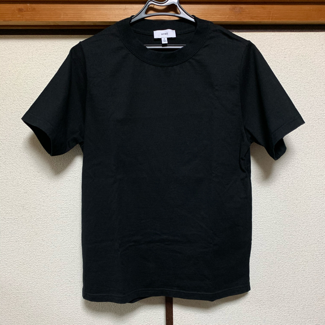 HYKE(ハイク)のHYKE（ハイク）ベーシック　Tシャツ レディースのトップス(Tシャツ(半袖/袖なし))の商品写真